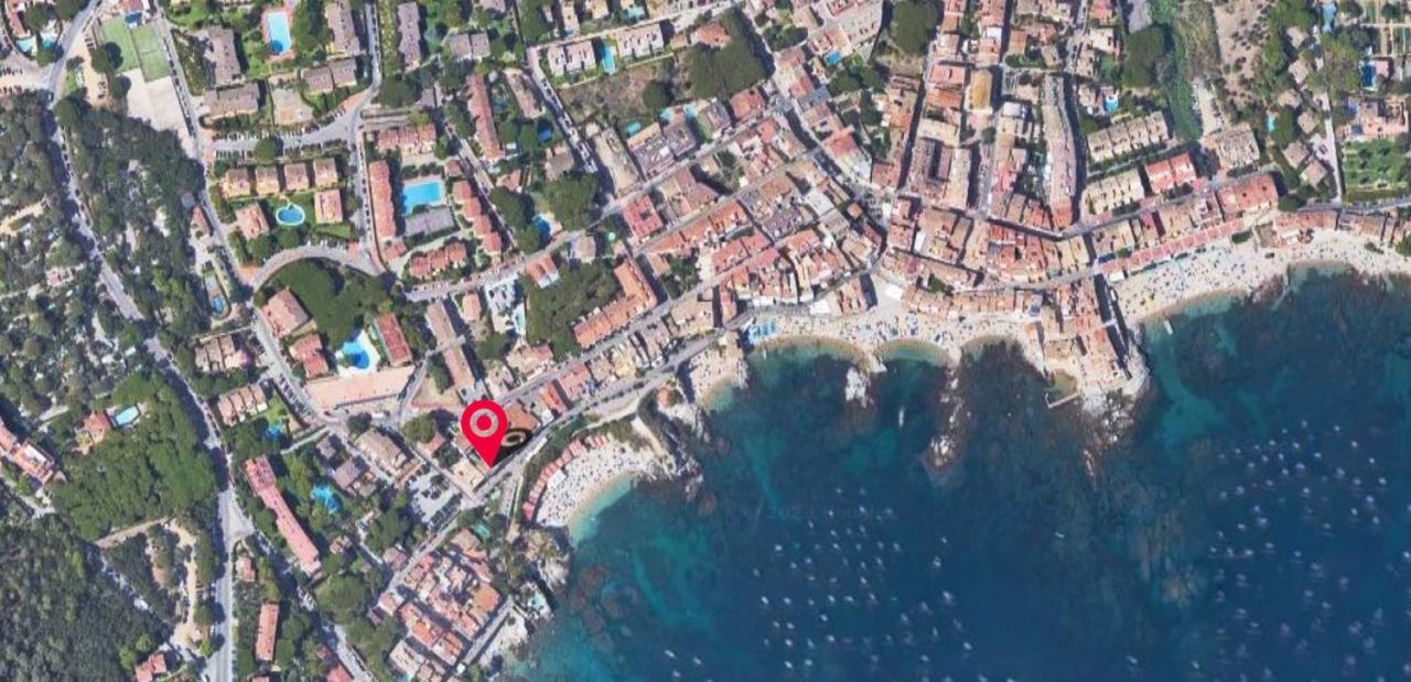 Precioso Apartamento Reformado En 1Ra Linea De Mar Sin Vistas Calella De Palafrugell Ngoại thất bức ảnh